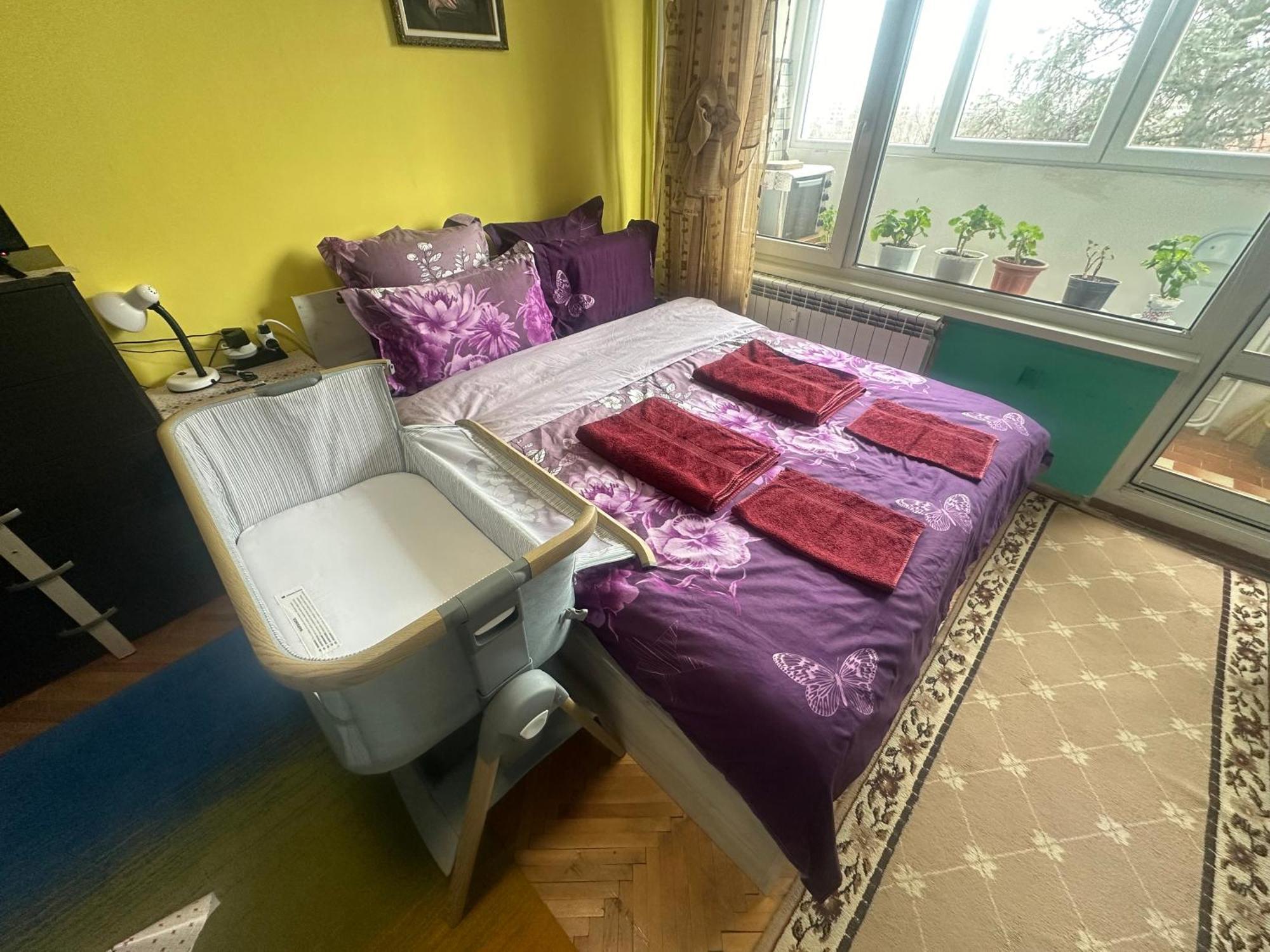 Малък Апартамент. Sleep And Fly. Sofia Esterno foto